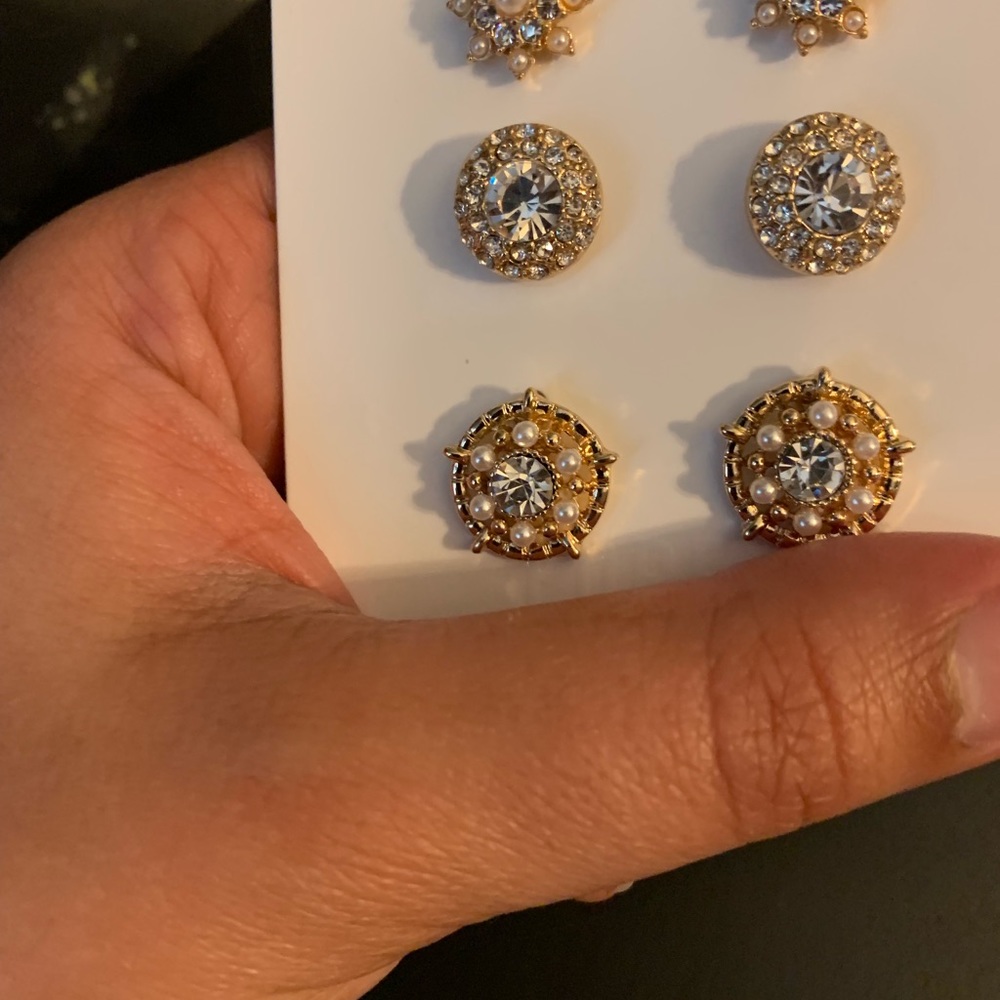 Trio Stud Earring Set - Picture 3 of 5